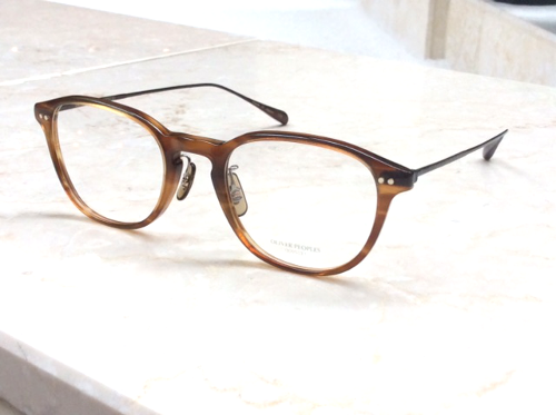 OLIVER PEOPLES