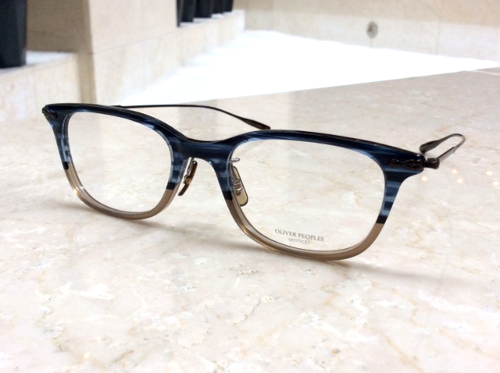 OLIVER PEOPLES